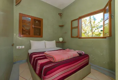 Hôtel Chellal ďOuzoud Hoteles cerca de Animation