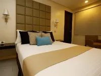 Oracle Hotel and Residences Hotels in Quezon City
