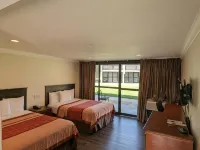 Valley Inn Hotels in Sylmar