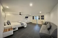 Taman Unique Hotel
