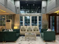 Hotel de Papae Hotels near F-6 Sector