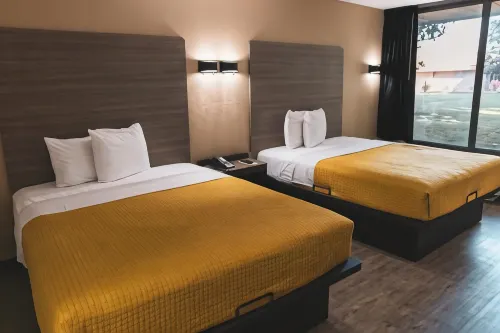 Express Inn & Suites