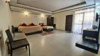 Lingmoo Residency Hotels in 