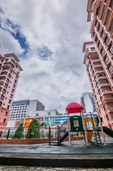 MTS @ Marina Court Resort Condo