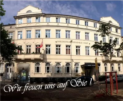 Hotel Niederländischer Hof Hotels near Lidl