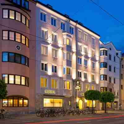 Hotel Maximilian - Stadthaus Penz Hotel Exterior