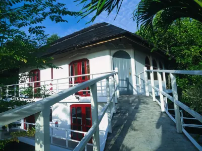 Franswa Inn Hotels near Nacpan Beach