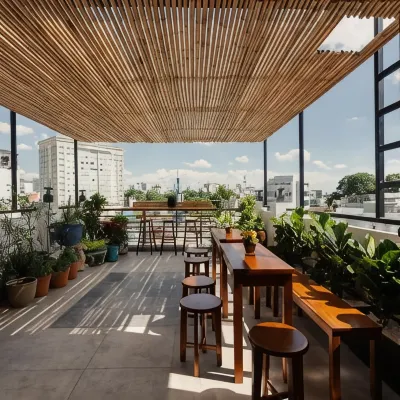 Rustique Maison โรงแรมใกล้เลแวนทาม พาร์ค