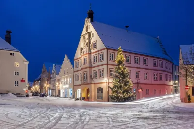 KH Hotel Mit Restaurant فنادق في Rudelzhausen