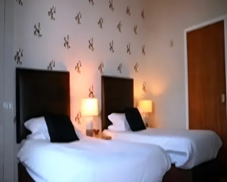 Royal Hotel Hotels in Girvan