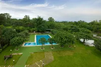 Justa Rudra Resort & Spa, Kolad - Pools