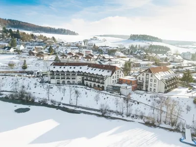 Göbel's Seehotel Diemelsee فنادق في Korbach