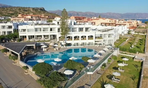 Maritimo Beach Hotel