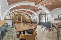 Pension a Restaurace Regina Hotels in Černá v Pošumaví