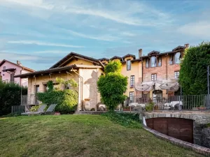 卡薩帕維西飯店