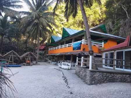 Turtle Cove Exclusive Island Resort