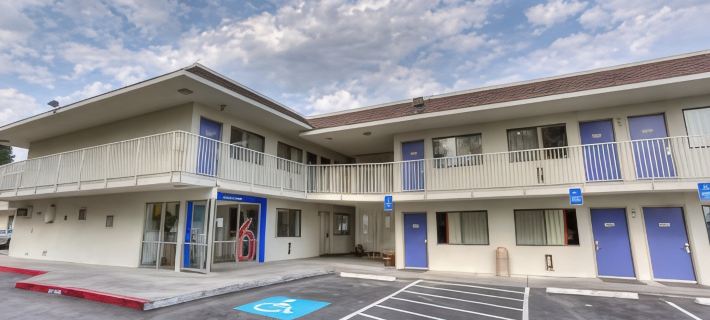 Motel 6 Troutdale, or - Portland East Hotels in Multnomah County