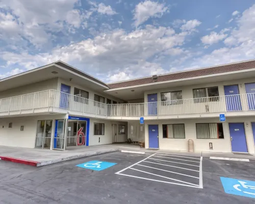 Motel 6 Troutdale, or - Portland East Hotels in Multnomah County
