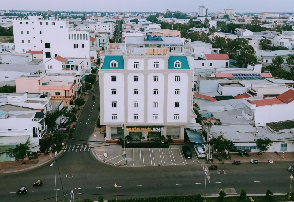 hotel overview picture