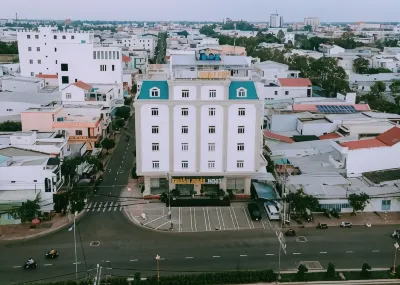 Thuan Phat House Soc Trang Hotels near Chùa Khánh Sơn 慶山寺
