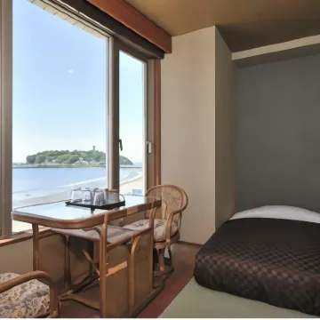 Hotel Shiosai Hotels near Enoshima Beach