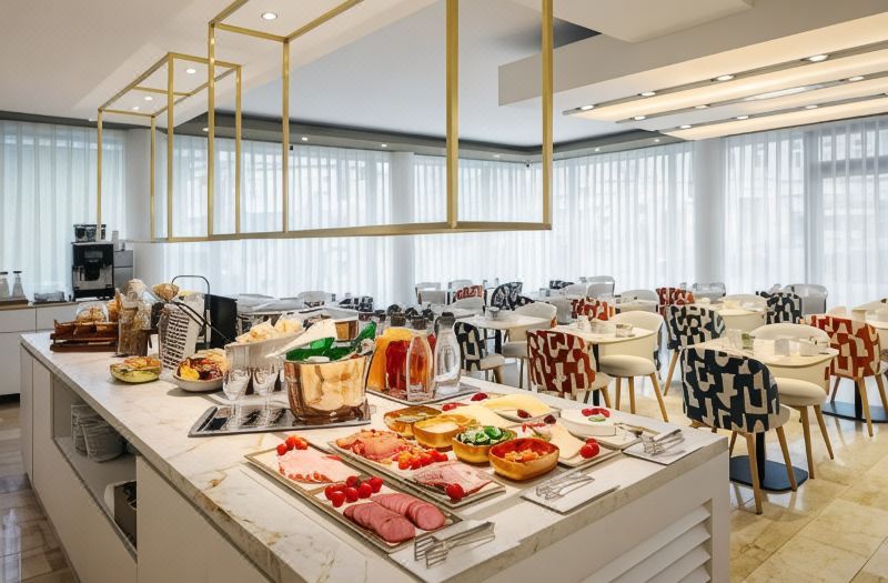 Eurostars Embassy photo 3