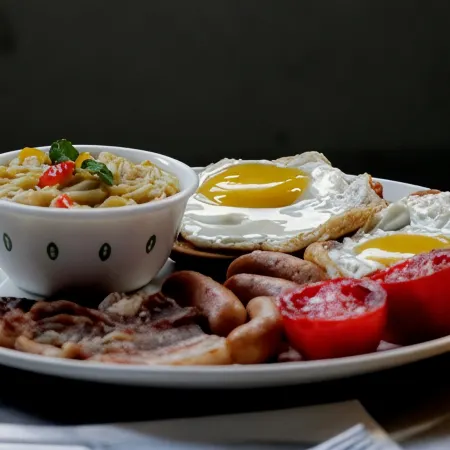 Muscatel Roma - 400 MTS from Mall Road
