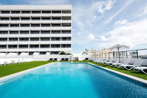 The Benson Hotel Hotels in Cairns