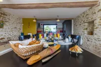 La Lisière du Morvan - Chambres d'hôtes Hôtels à : Corbigny