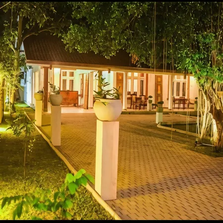 Ace Boutique Airport