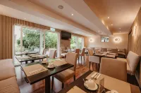 Aparthotel Christine Hotels in Kirchham