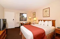 Pleasant Inn - Parkplatz