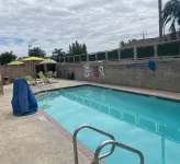 Comfort Suites - Pools