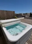 Hotel Sable Et Soleil - Port, Plage et Jacuzzi Privé - Hot Tub