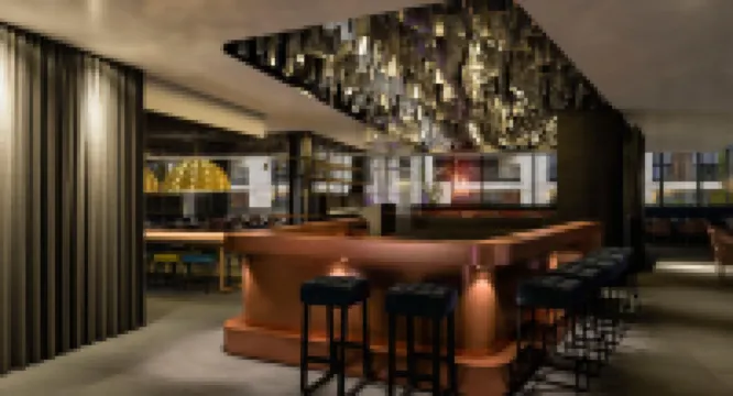 คลาวด์ นัมเบอร์ 7 อพาร์ทเมนท์