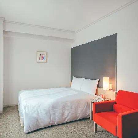 Hamilton Hotel –Red-