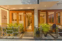 Samann Host Hotels near Centro Mall