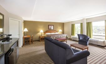 Super 8 by Wyndham Oxford