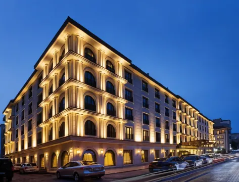 オットマンズ ライフ ホテル デラックス