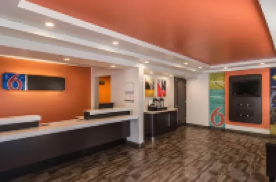 Motel 6 Oroville, CA