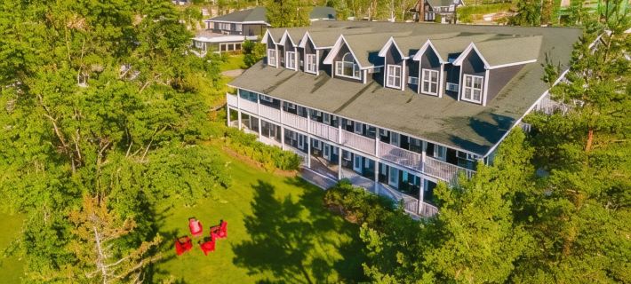 Inverary Resort Hotels in Victoria County