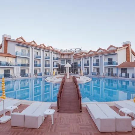 Ocean Blue High Class Hotel & Spa