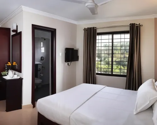 Century Grand Hotel Hotels in Mananthavady