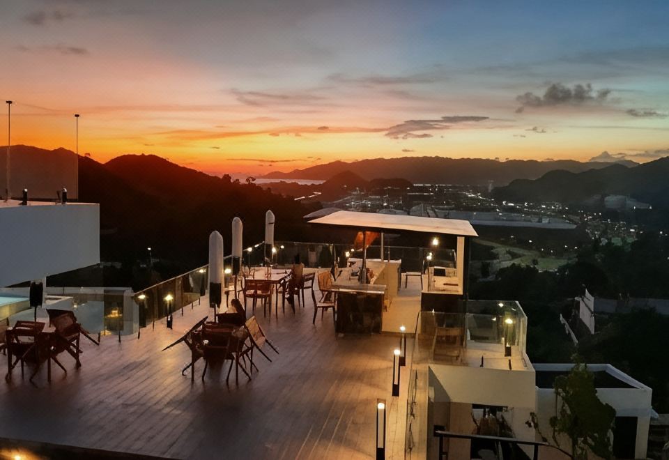 트런텀 부티크 만달리카