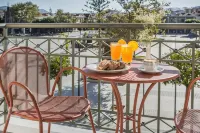 Ionian Plaza Hotel