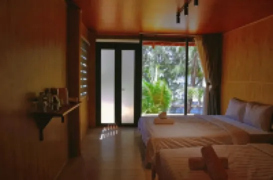 Waikiki Lagi Beach Homestay & restaurant