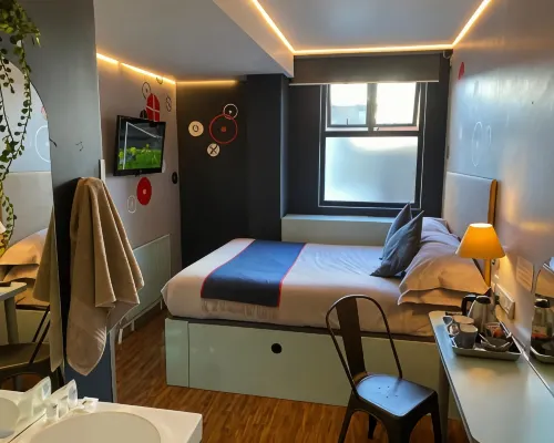 Bannister Hotel Các khách sạn gần Ga Braamfontein