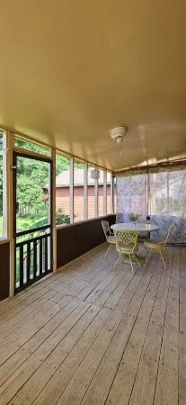 Storybook Cottage House Morehead KY 3 BR1.5 bath Downtown Hospital MSU