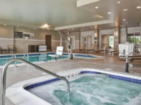 Hilton Garden Inn Lansing/West Hoteles en Waverly