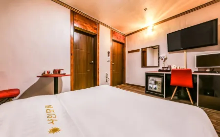 Dangjin Shine Unmanned Hotel Отели в г. Танджин